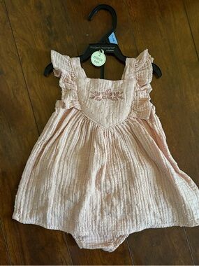 Modern Moments by Gerber Pink Ruffle Baby Matching Set